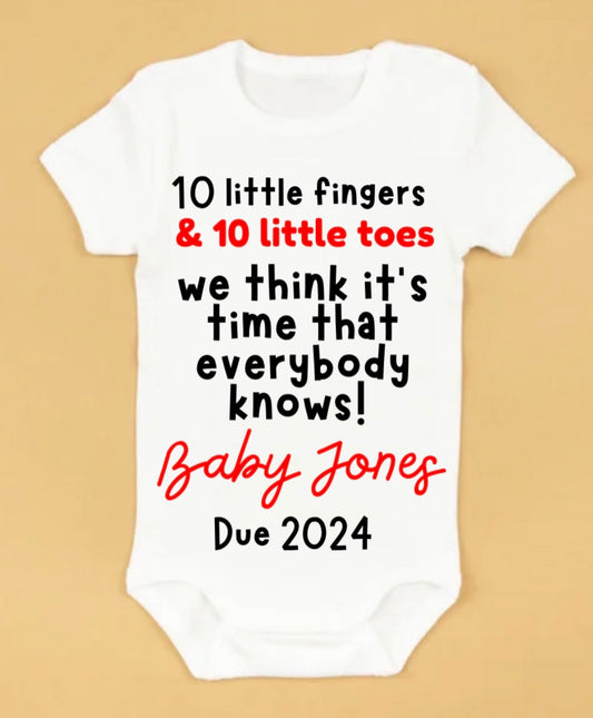 ‘10 little fingers’ Personalised Baby Announcement Baby Grow (3-6m)
